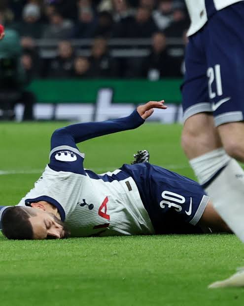 Bentancur Conscious After Head Injury in League Cup Semi-Final